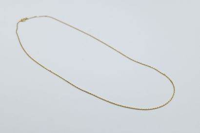 Yellow gold 750‰ diamond link chain.

Eagle...