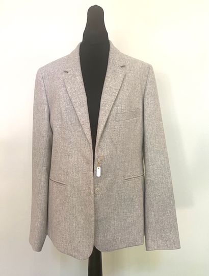 HERMES. Gray wool suit. Jacket: three false...