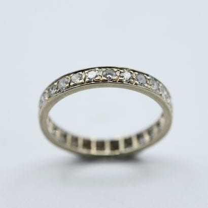 American wedding band in white gold 750‰...