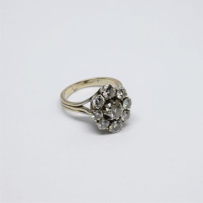 Beautiful 750‰ white gold and platinum daisy...