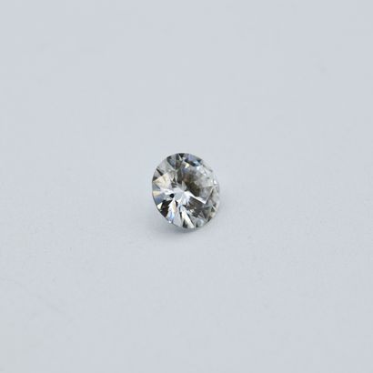 Moissanite of round form of approximately...