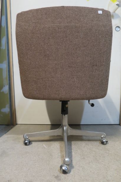 Vico Magistretti pour KARTELL. 

Fauteuil...