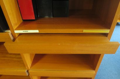 Elément de bibliothèque en bois de placage,...