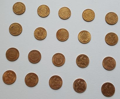Ensemble de vingt pièces 20 FF or de 1852...