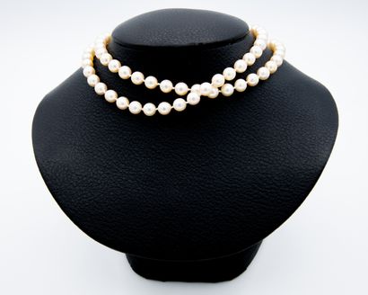 *Shoker cultured pearl necklace, clasp and...