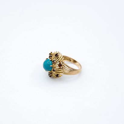 Cocktail ring decorated with a cabochon of...