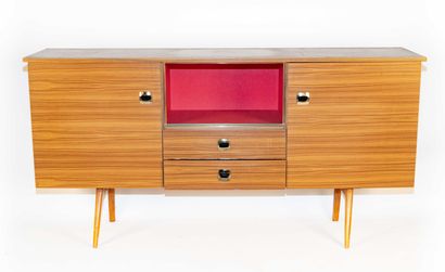 *Travail français 1950-1970. Ensemble:

-...