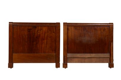 Corner bed in blond mahogany veneer, the...