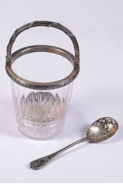BOINTABURET, elegant ice bucket in crystal...