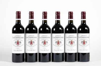 6 B CHÂTEAU LA GAFFELIÈRE (Original wooden...