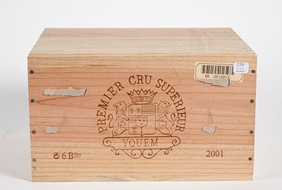 6 B CHÂTEAU D'YQUEM (Original wooden case)...