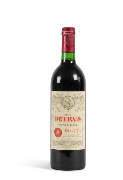 1 B PETRUS (e.a; c.s.légères) Pomerol 19...