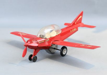 JOUSTRA. Aéro-club F-CIEL. 
Avion à friction...