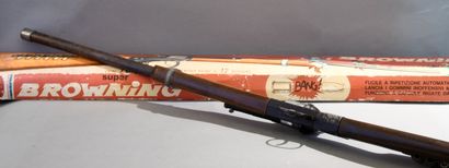 MEBETOYS.
Fusil jouet, modèle Super Browning...
