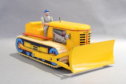 JOUSTRA.
Bulldozer filoguidé en tôle lithographiée...