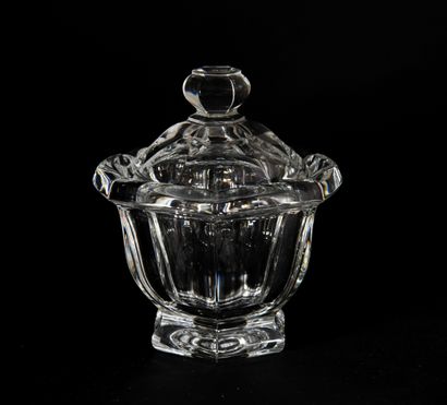 BACCARAT.
Pressed crystal sugar bowl with...