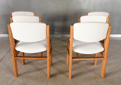 MAISON REGAIN.
Suite of six chairs in elm...