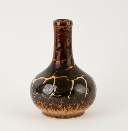 High-necked stoneware bottle vase with beige...