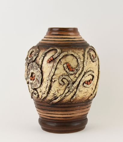 Louis-Auguste DAGE (1885-1963).
Stoneware...