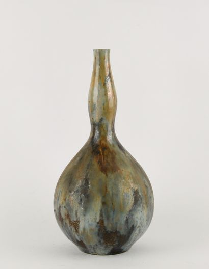 Roger GUERIN (1896-1954).
Vase with swollen...