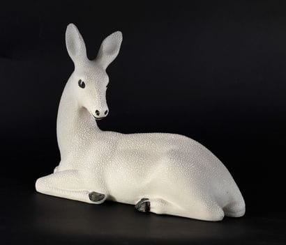 Fawn in bubbled ceramic with white and black...