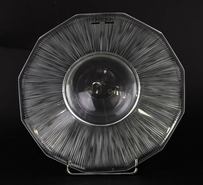 LALIQUE France.
Circular crystal bowl with...
