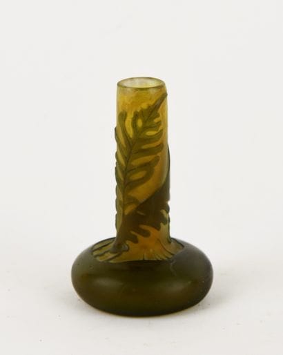 GALLE company.
Acid-etched multi-layered...