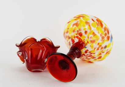MURANO.
Footed glass bowl with red, white...