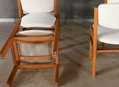 MAISON REGAIN.
Suite of six chairs in elm...
