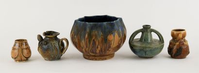 Reunion of small ceramic vases or pourers,...