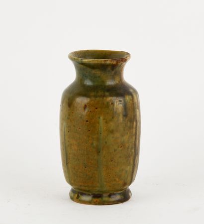 Lucien ARNAUD in Saint AMAND.
Stoneware vase...