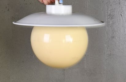 MAJORCOM.
Suite of two pendant speakers in...