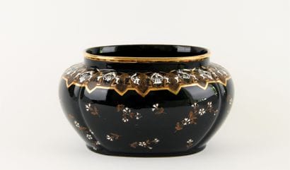 KELLER ET GUERIN, Lunéville.
Earthenware...