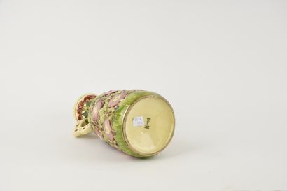 Manufacture Emil FISCHER in Budapest.
Openwork...