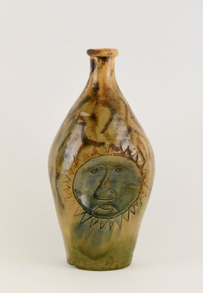 Interesting bottle-shaped ceramic vase decorated...