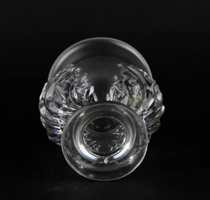 LALIQUE France.
Pressed molded crystal vase...