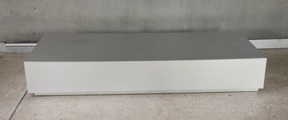 CONTEMPORARY ITALIAN WORK.
Television cabinet...
