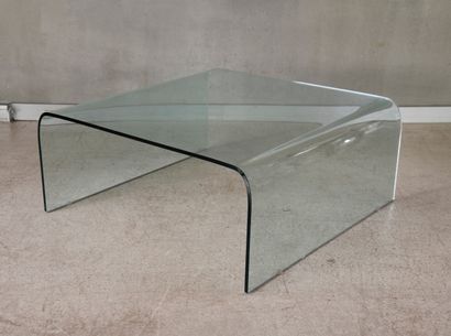 ROSET LINE.
Coffee table in translucent tempered...