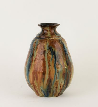 Roger GUERIN (1896-1954).
Stoneware vase...