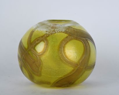 Jean Luc GAMBIER (born 1948).
Yellow marble-tinted...