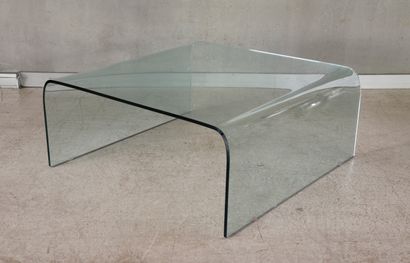 ROSET LINE.
Coffee table in translucent tempered...