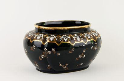 KELLER ET GUERIN, Lunéville.
Earthenware...
