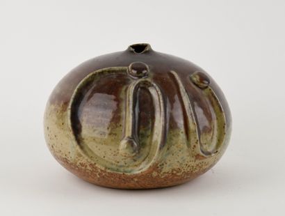 Stoneware vase with beige and red flamed...