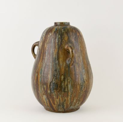 Roger GUERIN (1896-1954).
Stoneware vase...