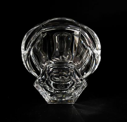 BACCARAT.
Pressed crystal sugar bowl with...