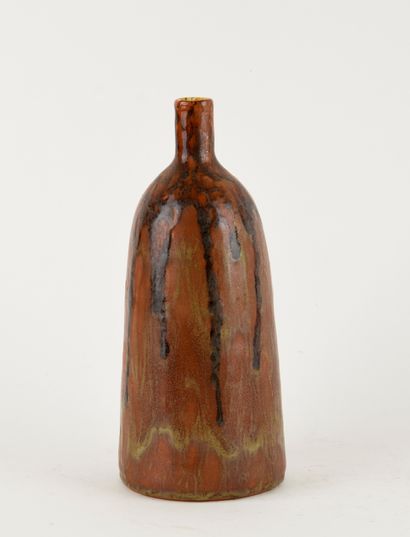 High-necked stoneware bottle vase with beige...