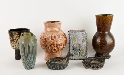 Meeting of stoneware, including :
- Denbac,...