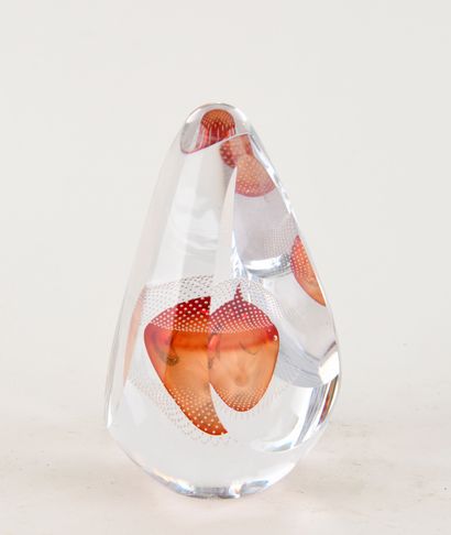 Egg-shaped crystal paperweight with cut sides...