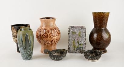 Meeting of stoneware, including :
- Denbac,...