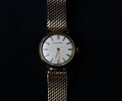 MOVADO.
Montre de poignet de dame en or jaune.
Le...